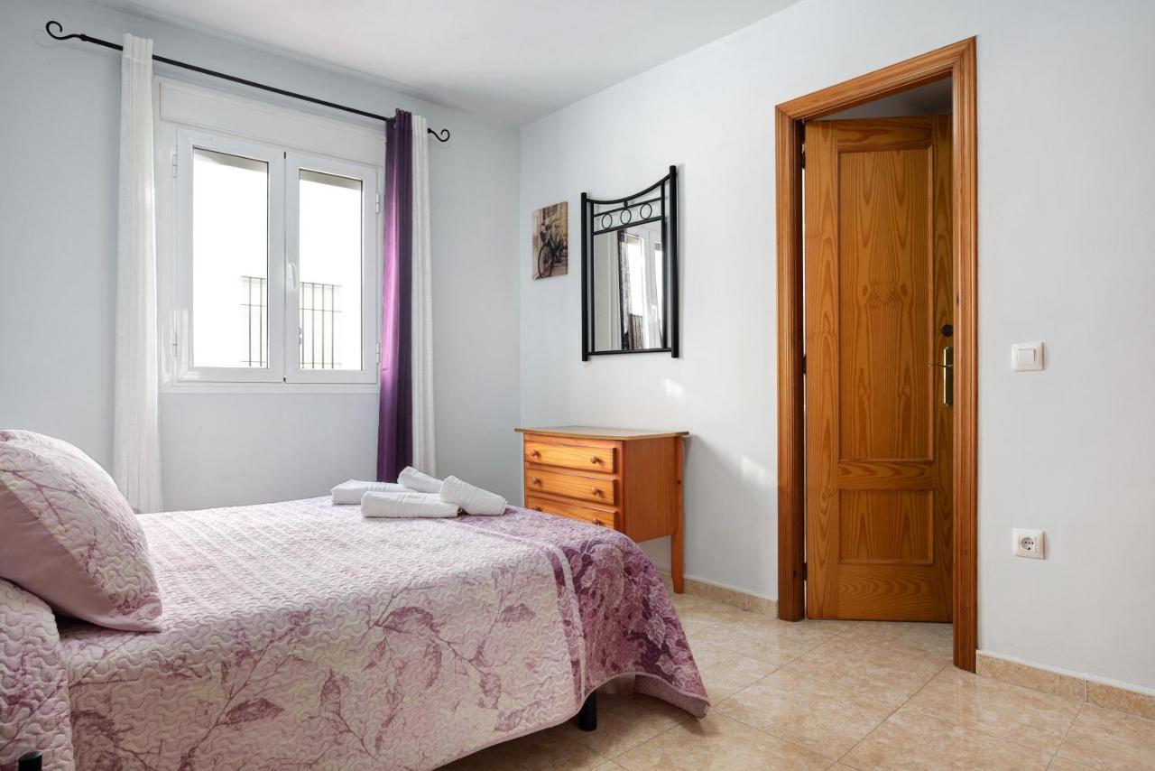 Apartamento Adosado Conil Centro - Familias Conil De La Frontera Exterior foto